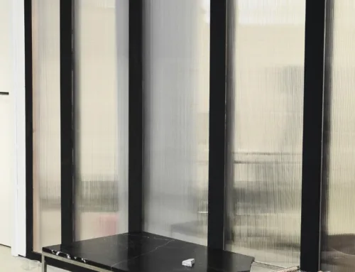 Διαχωριστικό Χώρου Διαφανές